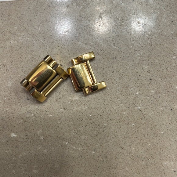 Kate Spade Gold Watch - Picture 5 of 5